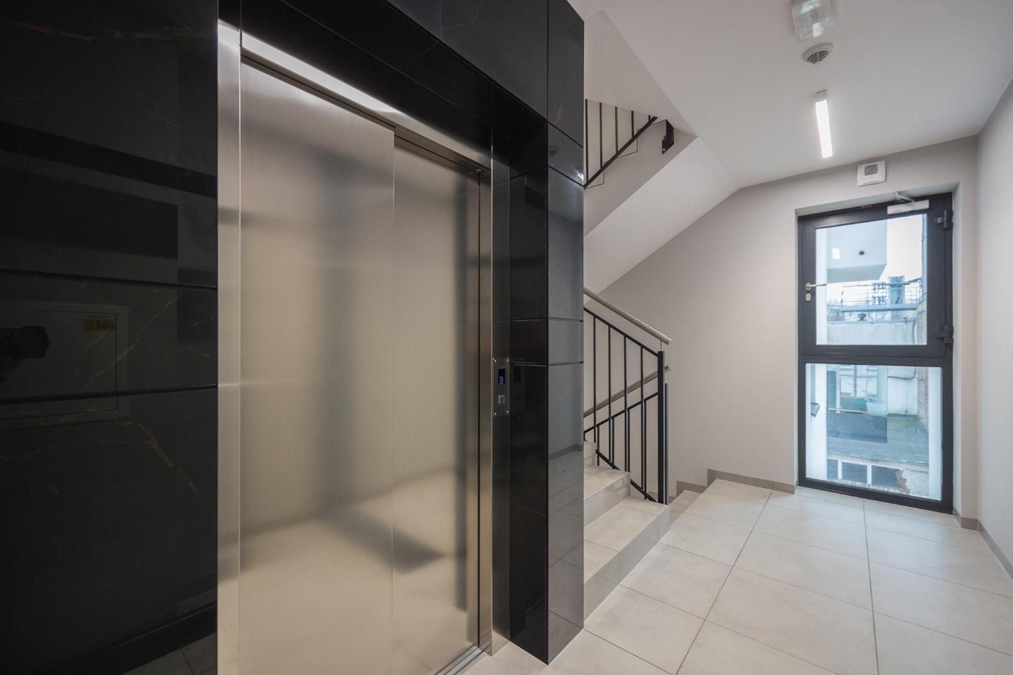 Apartment Warszawski Sen. Na 5 *