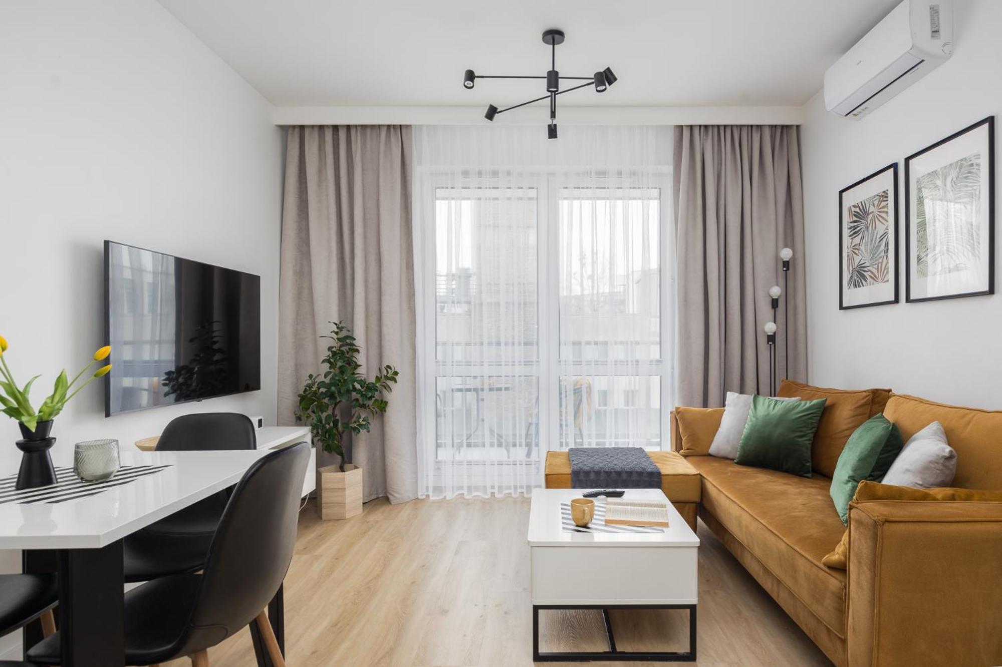 Warszawski Sen. Na 5 * Warszawa